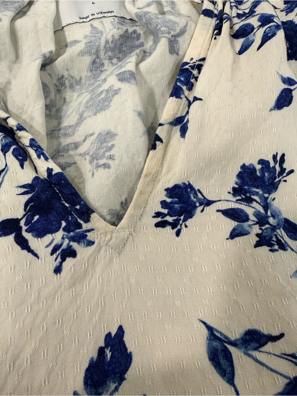 Old Navy Blue & White Floral Peasant Blouse Women’s Large Balloon Sleeve Boho - Picture 6 of 9